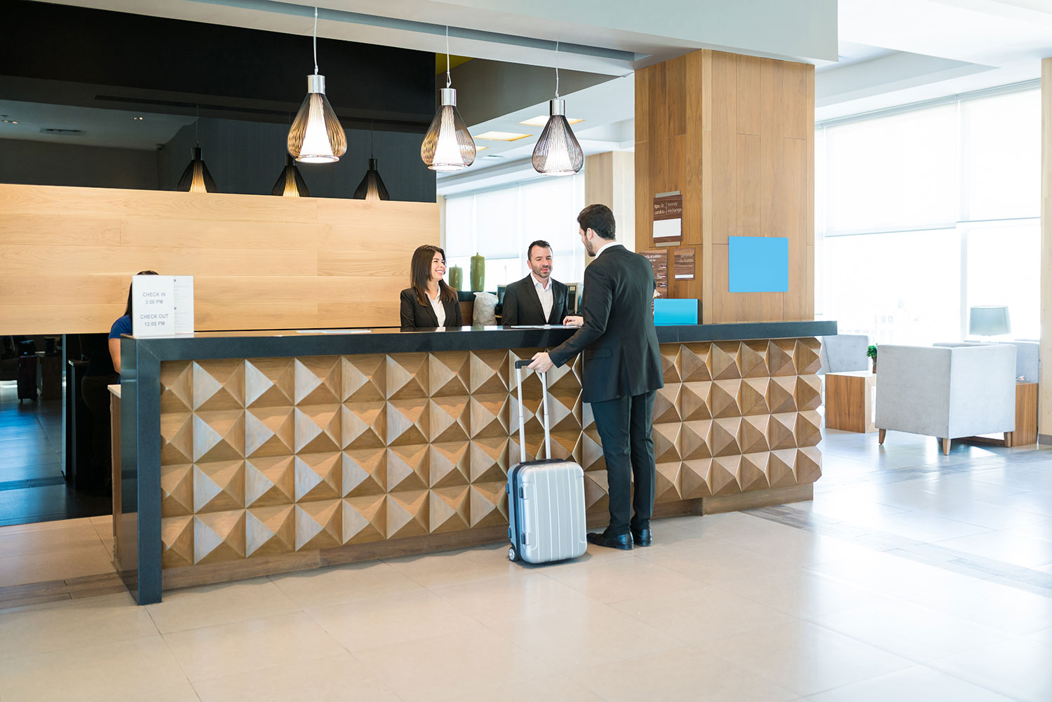 socotec-hotel-accueil-client